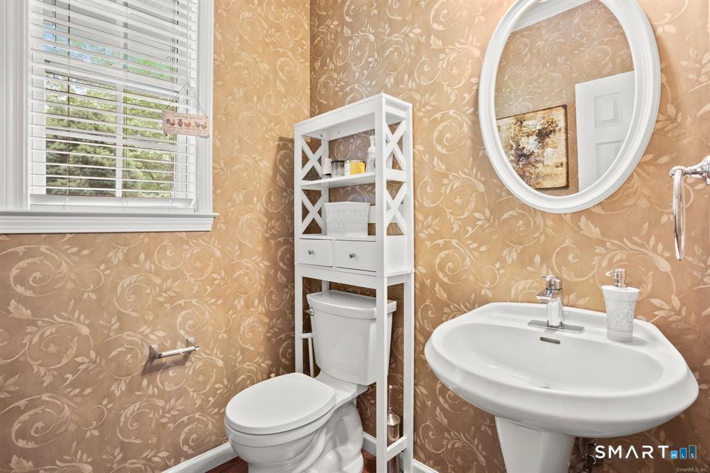 6 Brookside Drive, Unit 6 Middlebury, CT 06762 - Photo 21 of 40