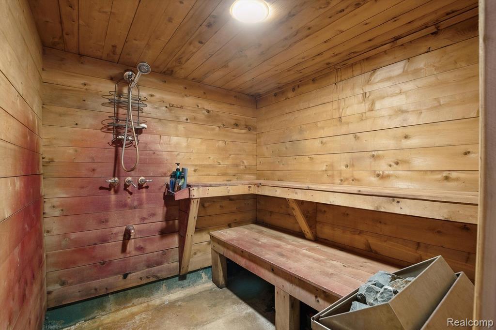 2469 Gady Road Adrian, MI 49221 - Photo 25 of 33 Gallery Image 25
