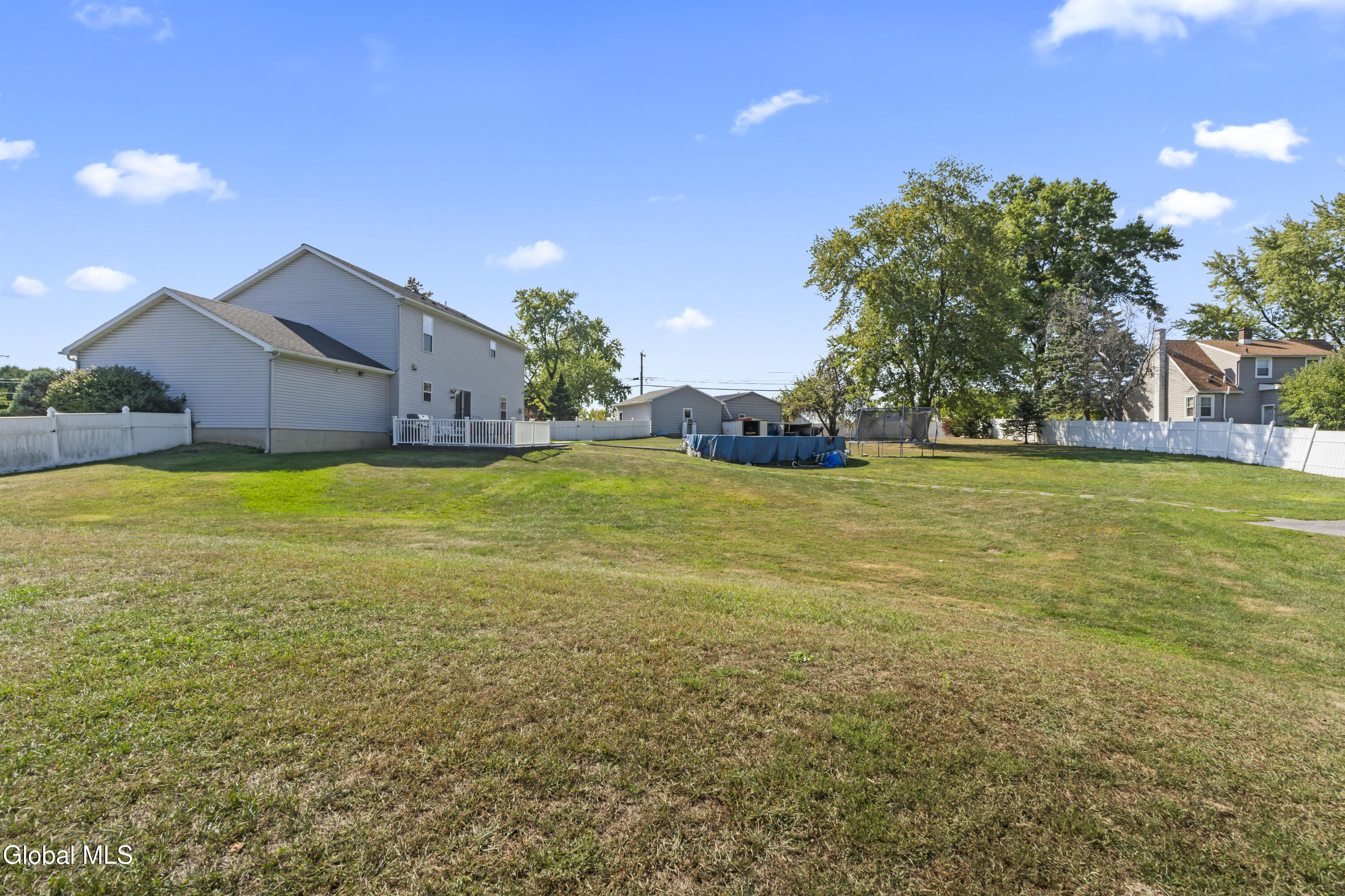 1251 Loudon Road Cohoes, NY 12047 - Photo 13 of 54 DSC07321