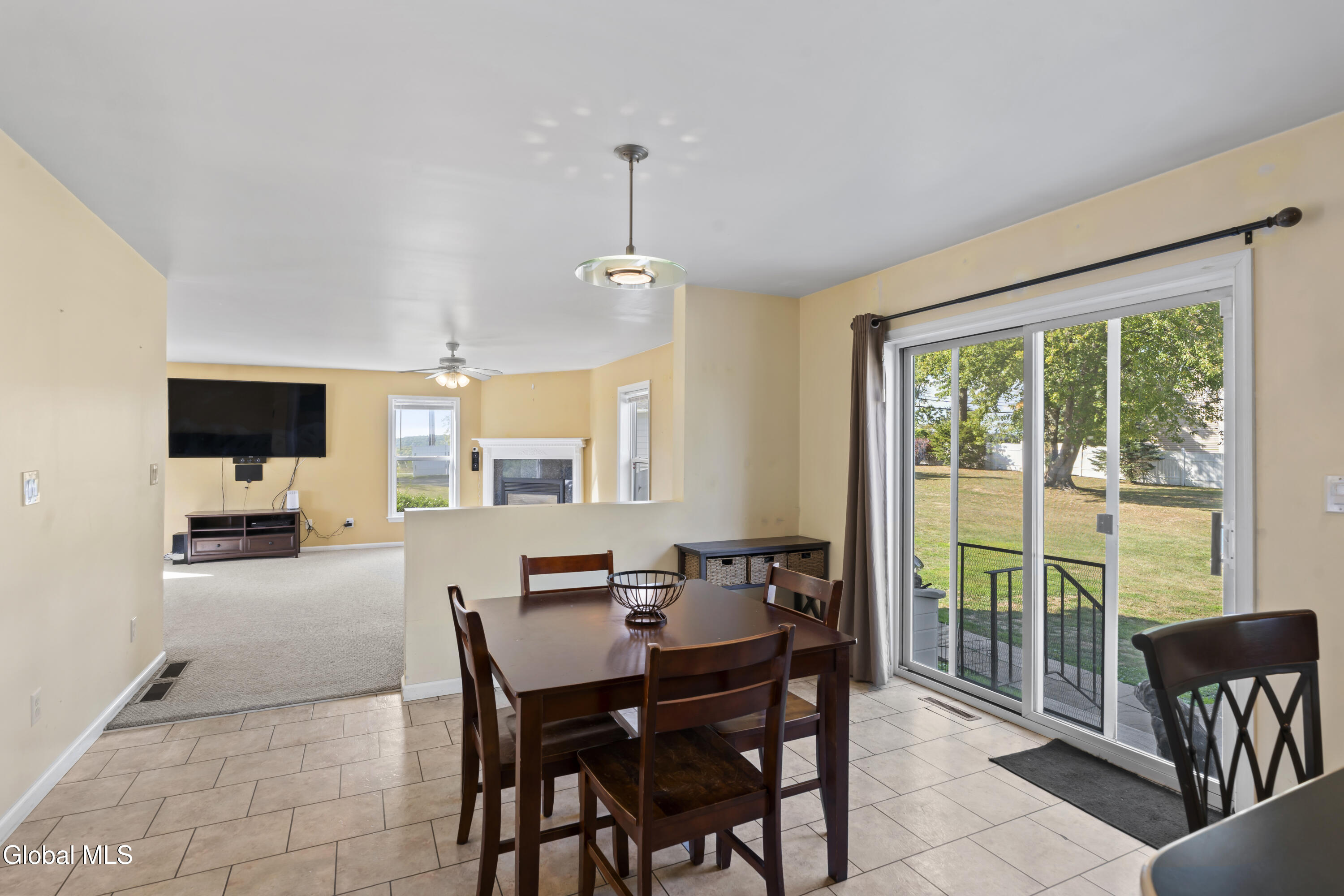 1251 Loudon Road Cohoes, NY 12047 - Photo 22 of 54 DSC07348