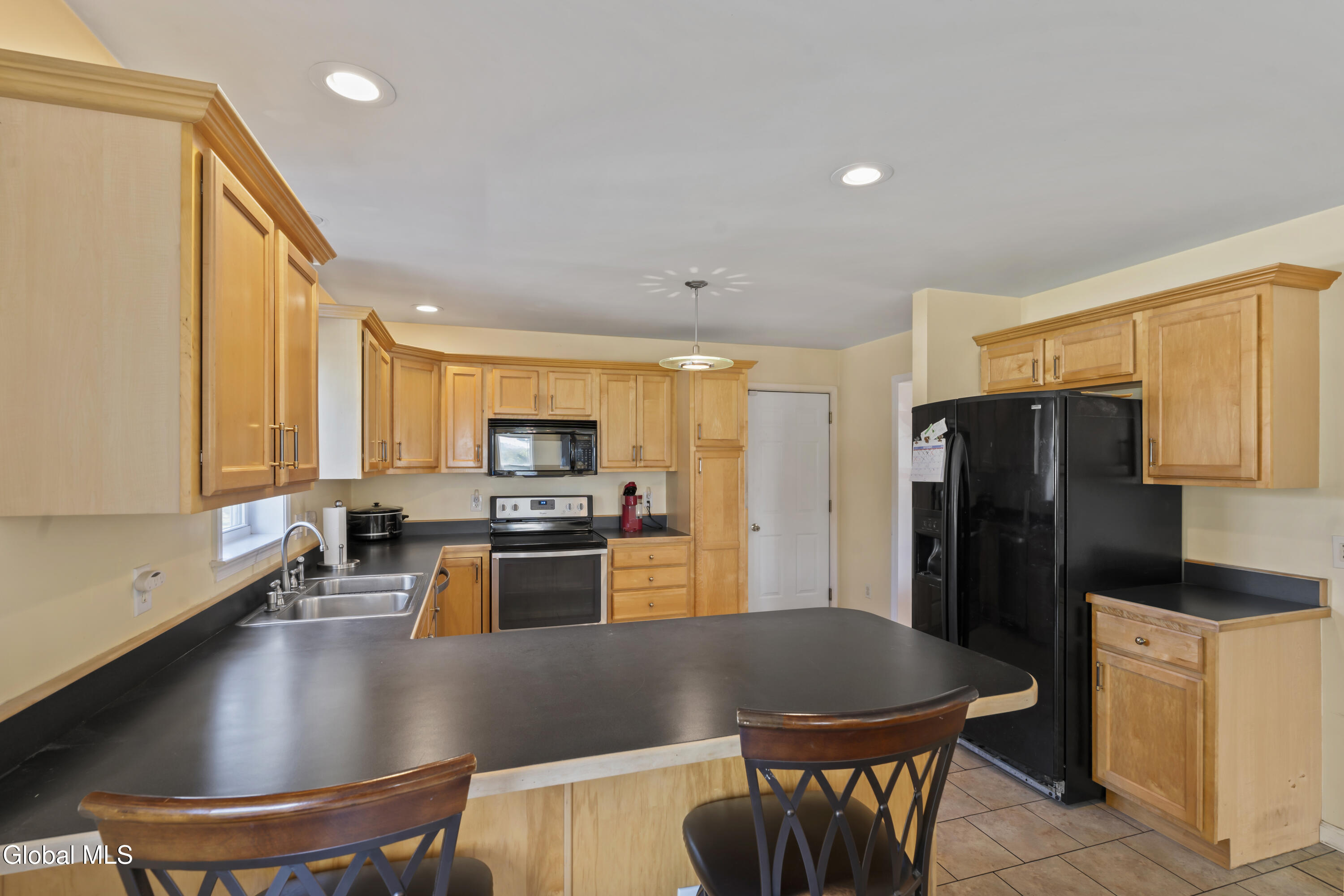 1251 Loudon Road Cohoes, NY 12047 - Photo 25 of 54 DSC07357