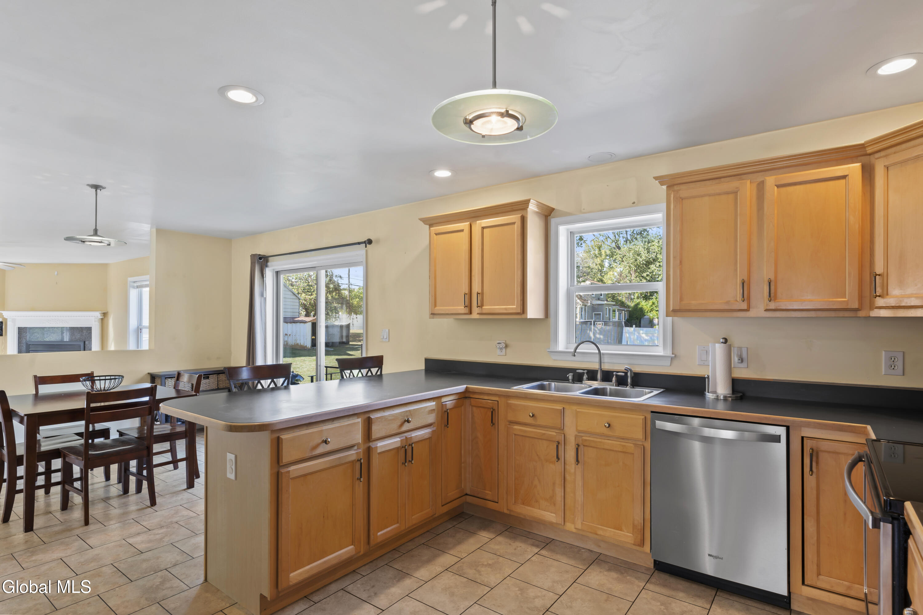 1251 Loudon Road Cohoes, NY 12047 - Photo 28 of 54 DSC07366