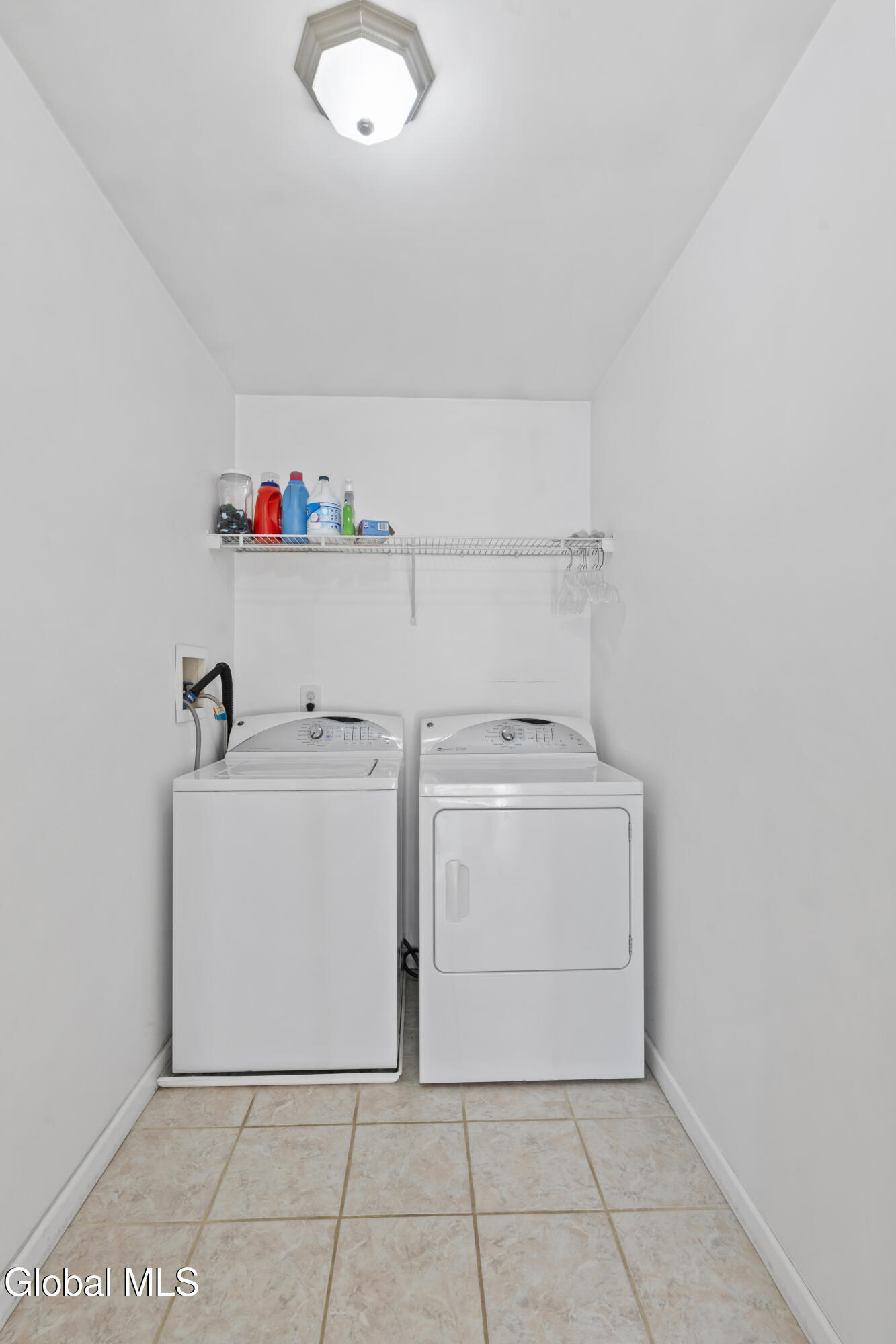 1251 Loudon Road Cohoes, NY 12047 - Photo 37 of 54 DSC07393