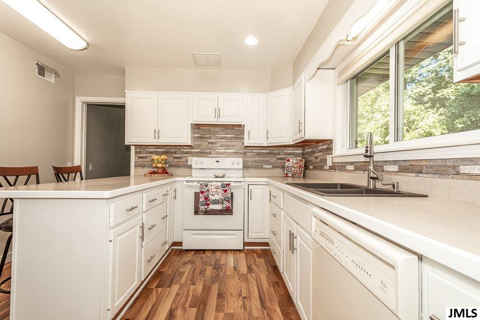 7990 South Stoney Lake Road Jackson, MI 49201 - Photo 13 of 31 Photo 13