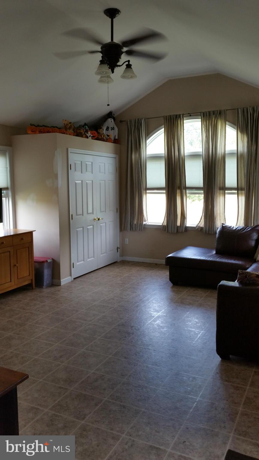 10919 Miller Road Denton, MD 21629 - Photo 10 of 29 Family Room