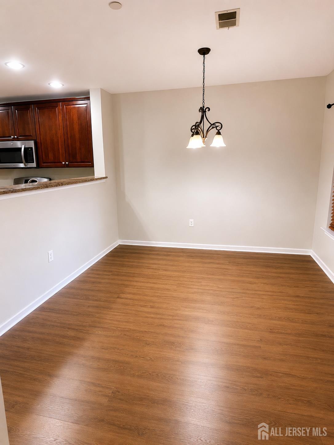 368 Rector Street, Unit 309 Perth Amboy, NJ 08861 - Photo 6 of 43