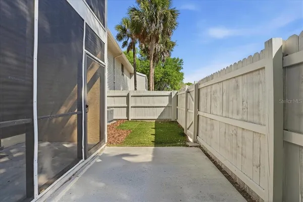 $1,945 | 1428 Oak Place, Unit C, Apopka, FL 32712