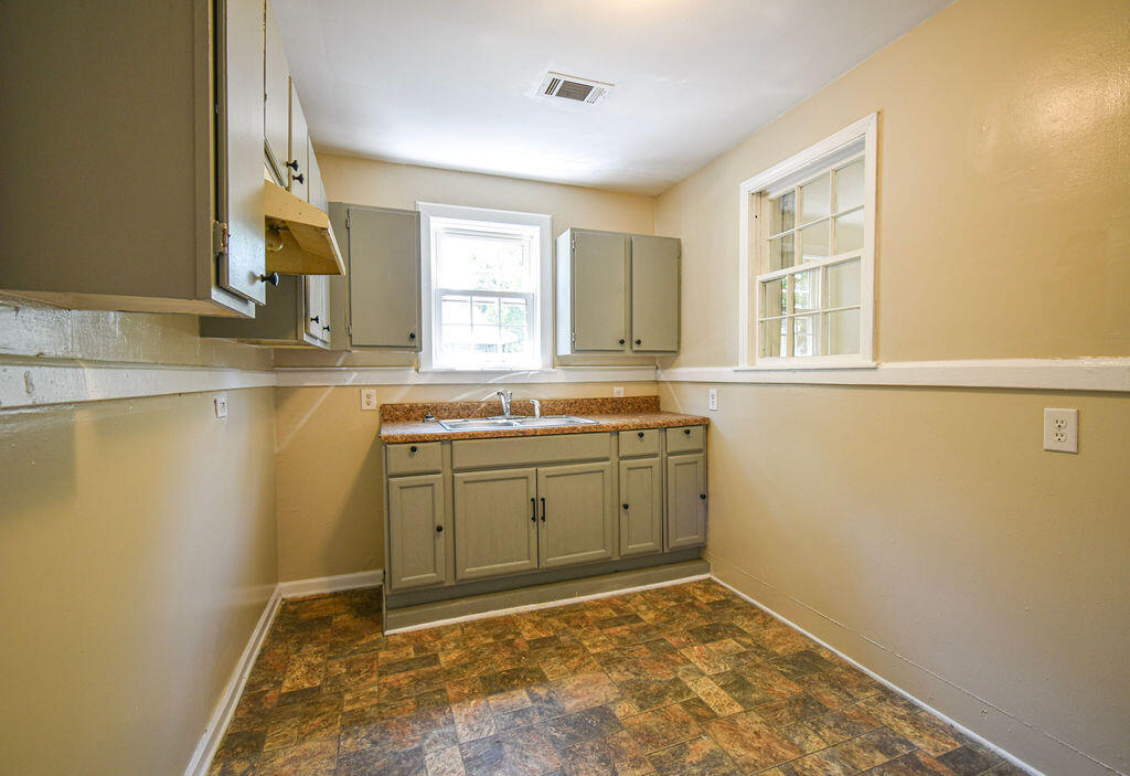 2015 Olive Road Augusta, GA 30906 - Photo 17 of 60