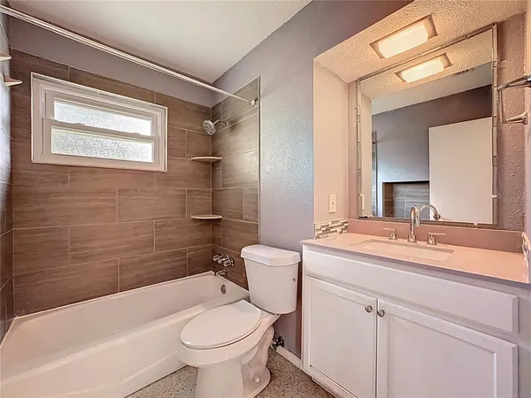 $319,900 | 5803 21st Street West, Bradenton, FL 34207