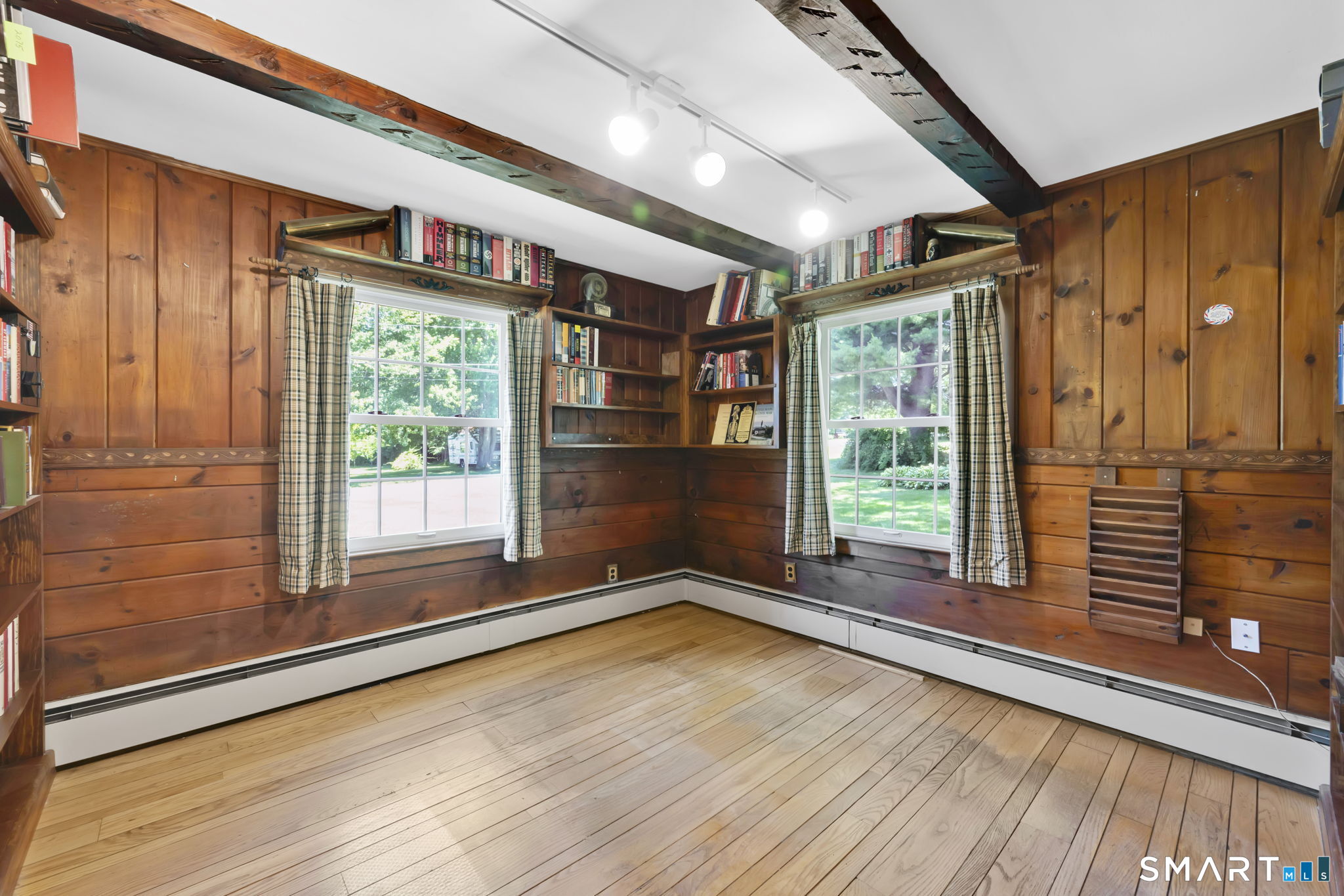 39 Boggs Hill Road Newtown, CT 06470 - Photo 12 of 33
