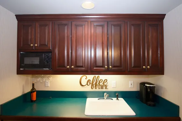 $279,000 | 2981 Kimberland Drive, Unit 202, New Meadows, ID 83654