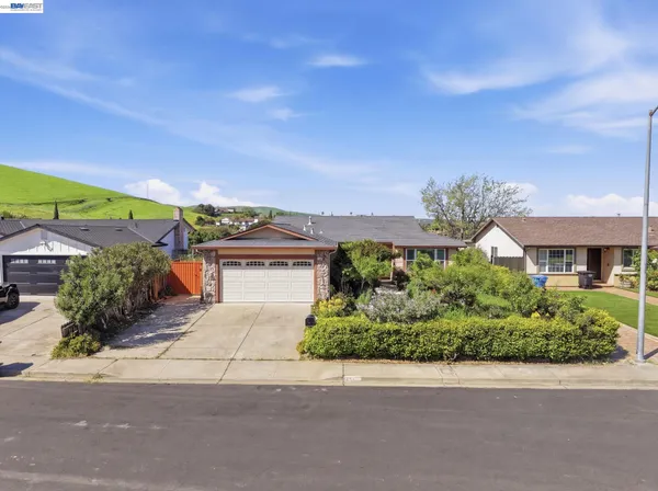 $668,000 | 2222 Carmel Court, Pittsburg, CA 94565