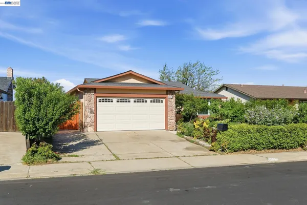 $668,000 | 2222 Carmel Court, Pittsburg, CA 94565