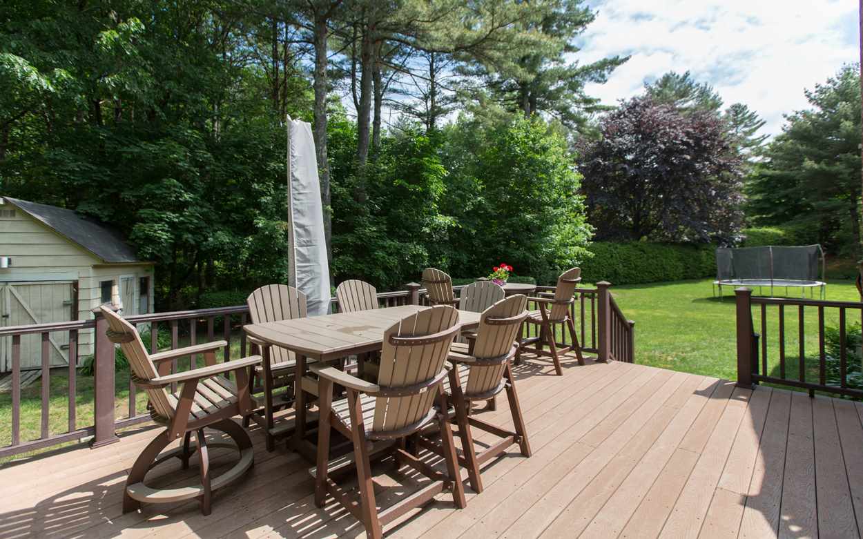 9 Crestwood Road Windham, NH 03087 - Photo 33 of 39