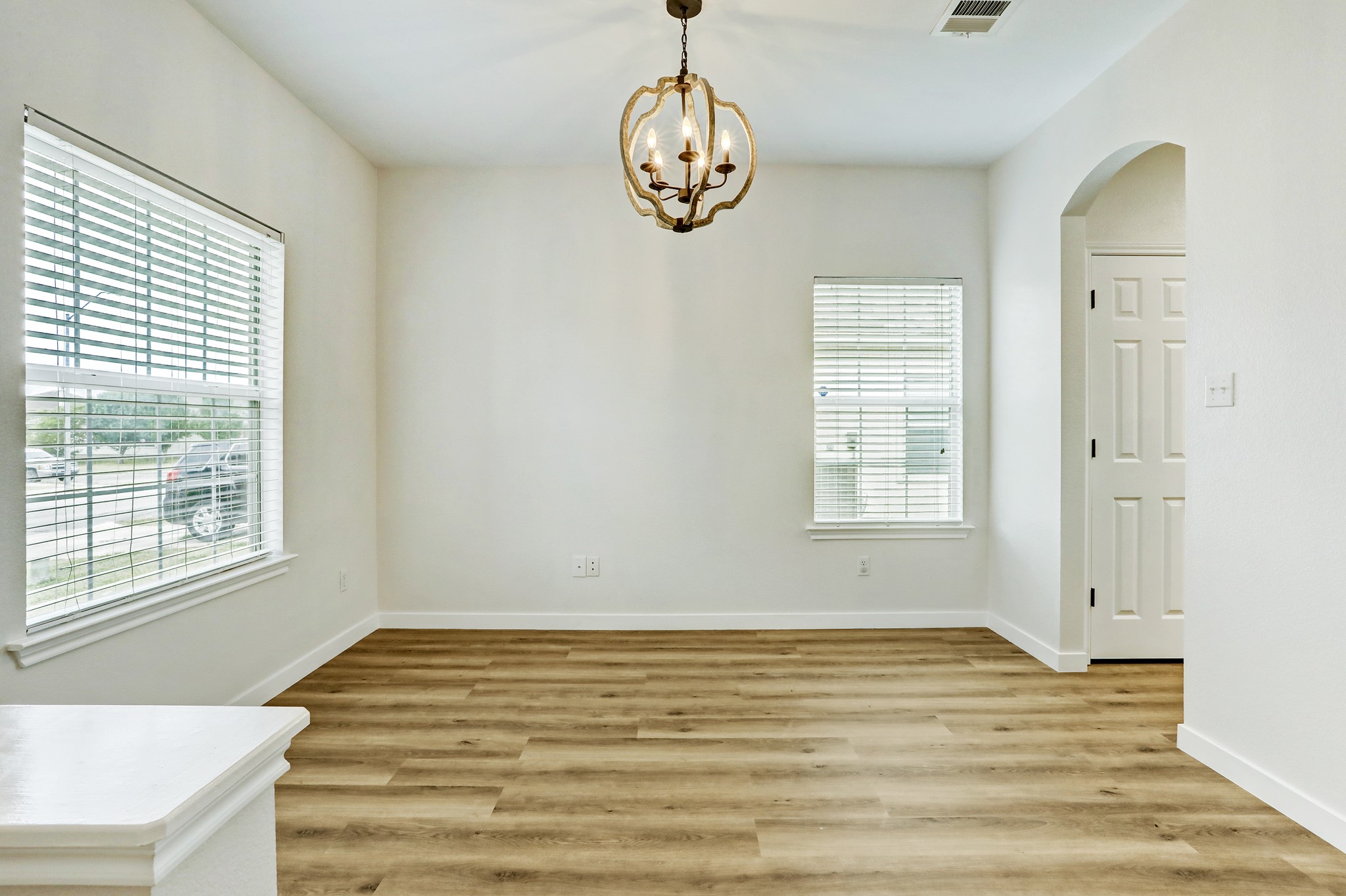 128 Almquist Street Hutto, TX 78634 - Photo 5 of 32