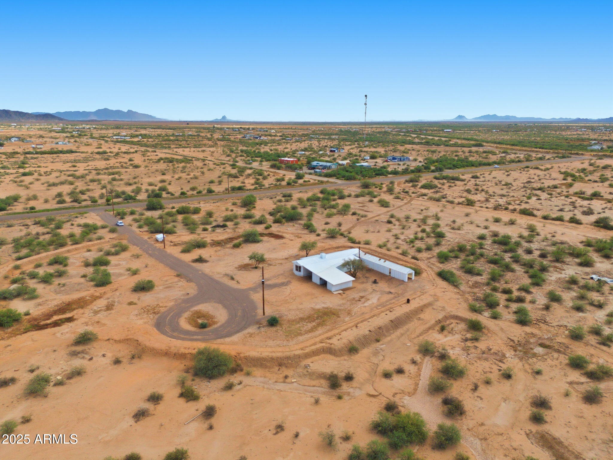 9156 South Thornton Road Casa Grande, AZ 85193 - Photo 2 of 24 7-web-or-mls-007_ListerPros