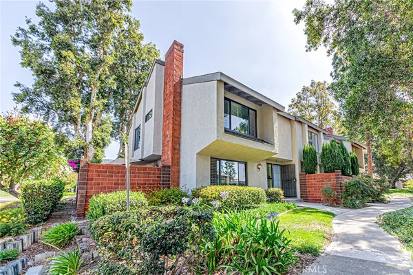 $769,000 | 1524 Sherwood Village Circle, Placentia, CA 92870