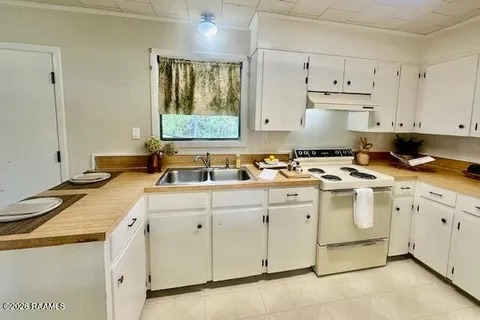 $132,500 | 232 Auburn Drive, Carencro, LA 70520