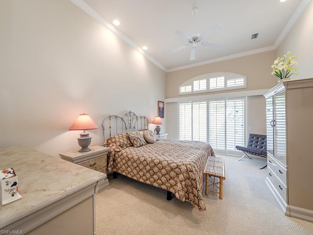 5795 Persimmon Way Naples, FL 34110 - Photo 9 of 24 Guest Bathroom