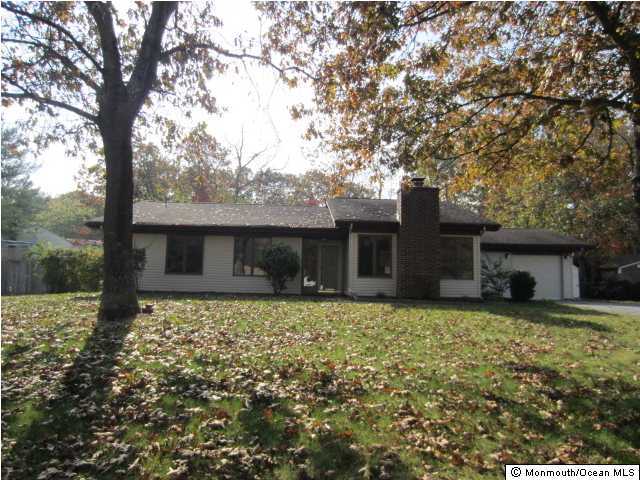 9 Oxford Road Jackson, NJ 08527 - Photo 1 of 1 Primary Photo