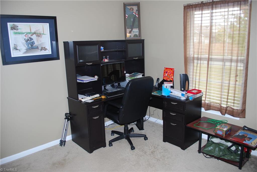 2556 Covington Loop Graham, NC 27253 - Photo 18 of 25 Gallery Image 18