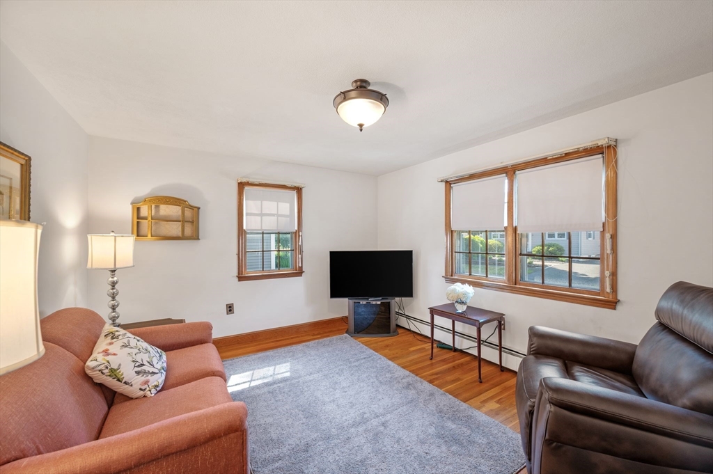 25 Colonial Road Peabody, MA 01960 - Photo 14 of 42