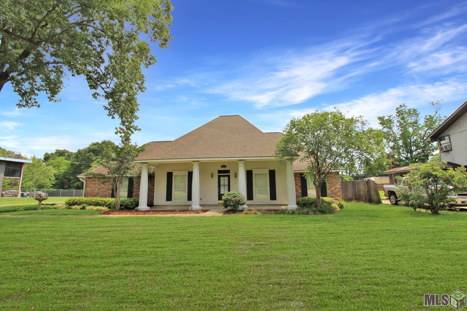 855 Sharp Road Baton Rouge, LA 70815 - Photo 1 of 17