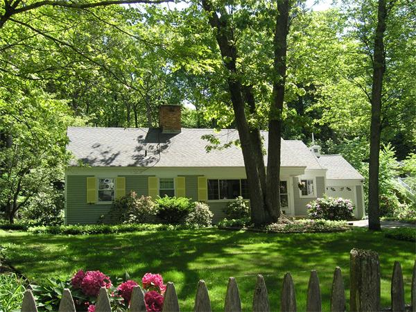 3 Rice Spring Lane Wayland, MA 01778 - Photo 2 of 26 Gallery Image 2