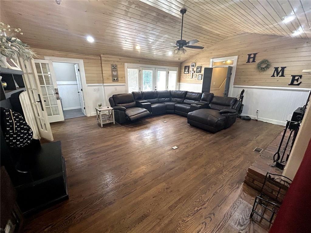 213 Blackstock Road Jefferson, GA 30549 - Photo 35 of 51
