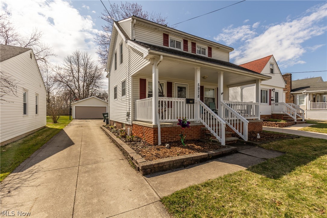 5978 Maplewood Road Cleveland, OH 44124 - Photo 1 of 34 Gallery Image 1