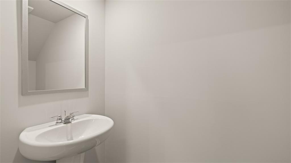 307 Tate Street Monroe, GA 30655 - Photo 13 of 43