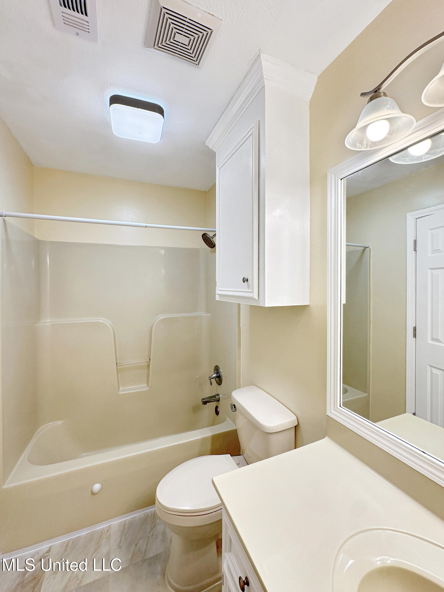 7314 Gary Road Byram, MS 39272 - Photo 21 of 36 455fd633ad2330a167be751b3133c27c46a83fe8