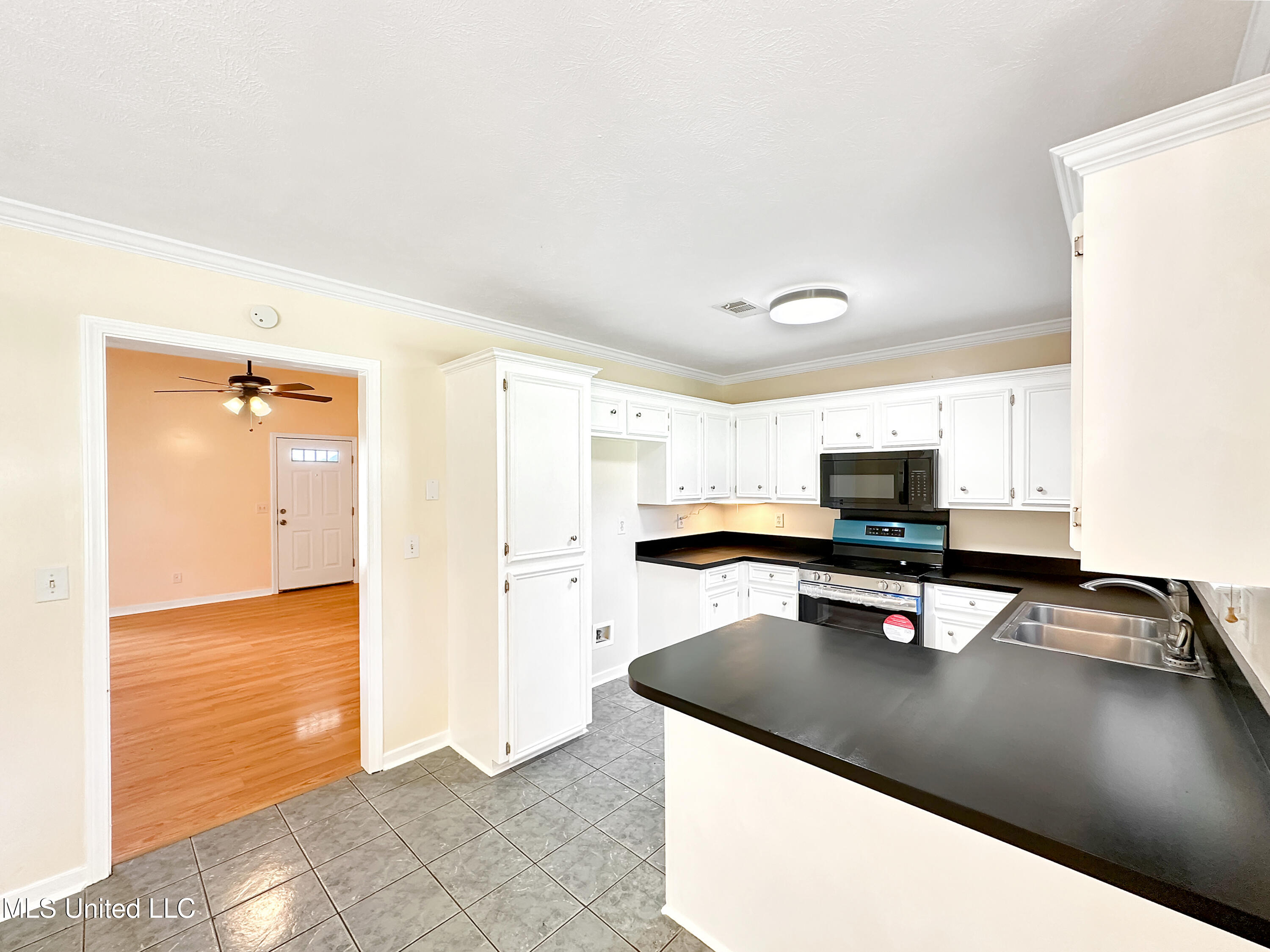 7314 Gary Road Byram, MS 39272 - Photo 9 of 36 4c57f411a30dcdc3a2df1902c3c96bd2490a1133