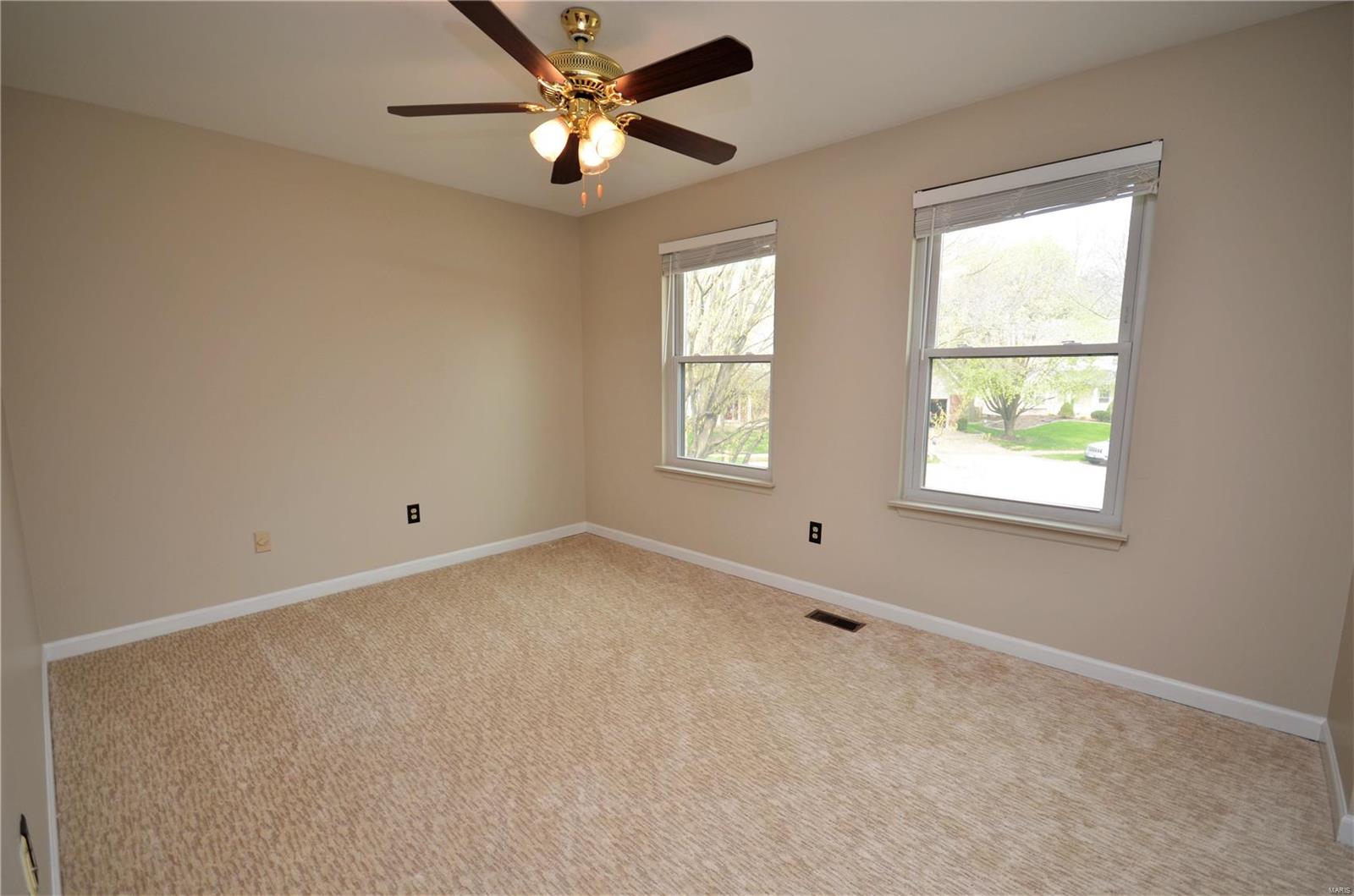16209 Windfall Ridge Drive Chesterfield, MO 63005 - Photo 23 of 30 Gallery Image 23