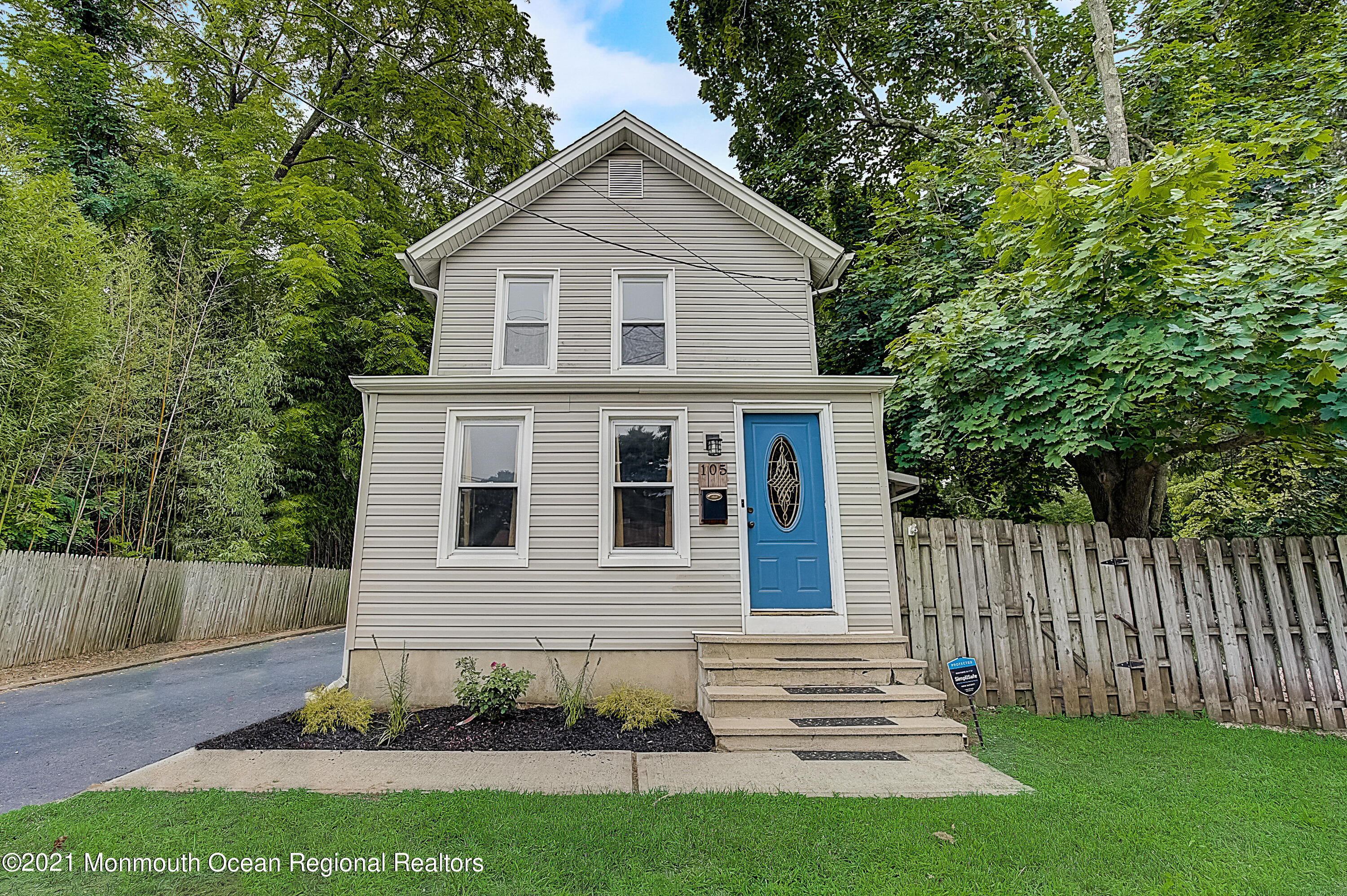 105 Bethany Road Holmdel, NJ 07733 - Photo 2 of 32 02-Bethany Rd -002