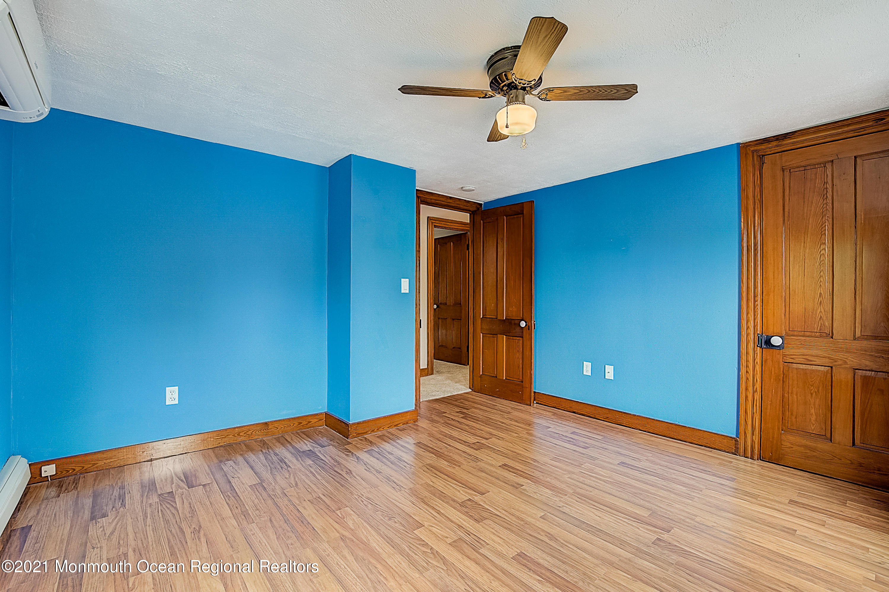 105 Bethany Road Holmdel, NJ 07733 - Photo 24 of 32 32-Bethany Rd -032