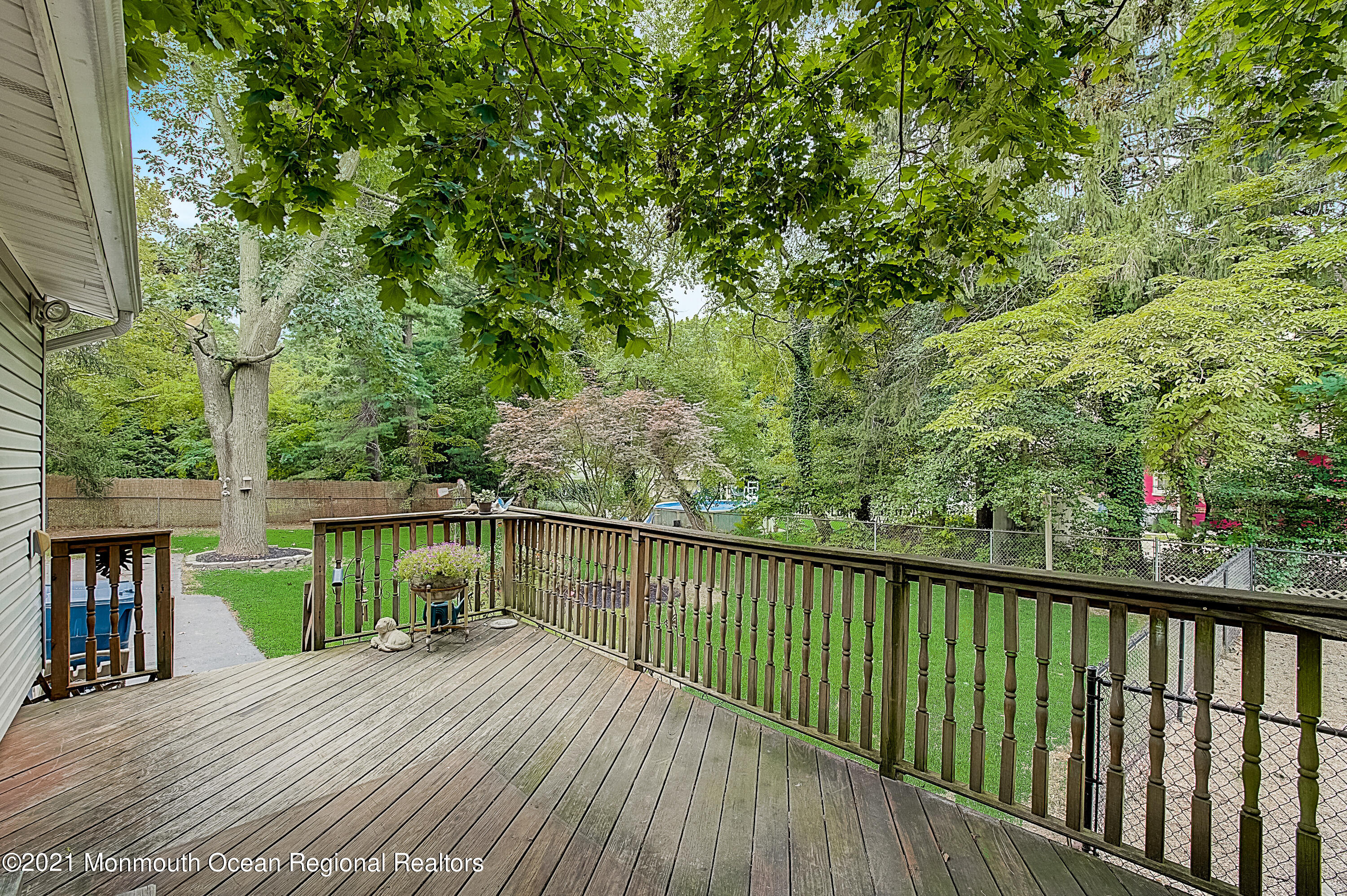 105 Bethany Road Holmdel, NJ 07733 - Photo 25 of 32 44-Bethany Rd -044