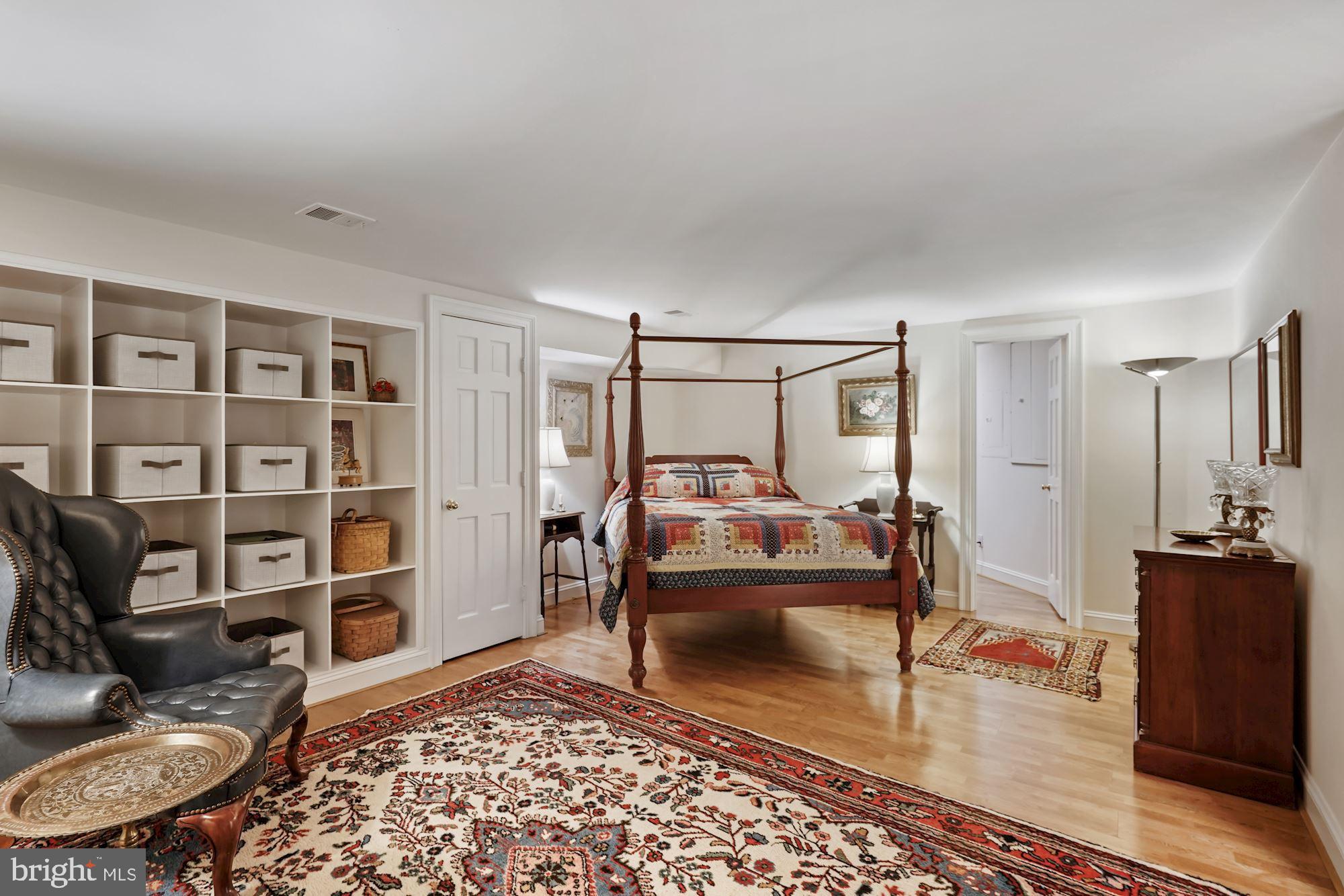 2000 Rockingham Street McLean, VA 22101 - Photo 51 of 62 Den/Bedroom