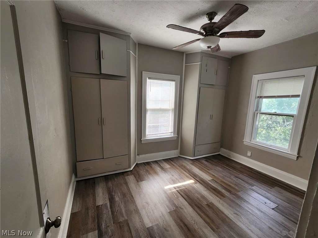 3227 East Overlook Road, Unit 2UPPER Cleveland Heights, OH 44118 - Photo 6 of 10 Bedroom 1
