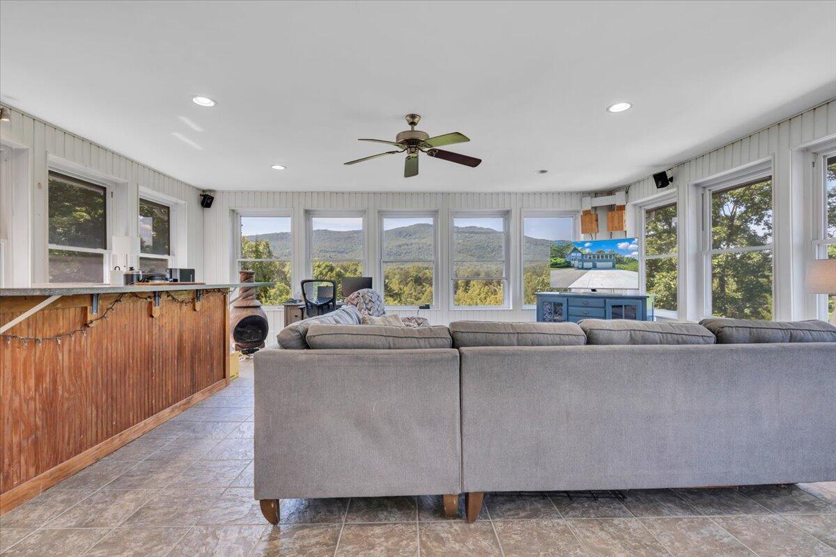 581 Idle Acres Road Fincastle, VA 24090 - Photo 24 of 95 056-MIB03633