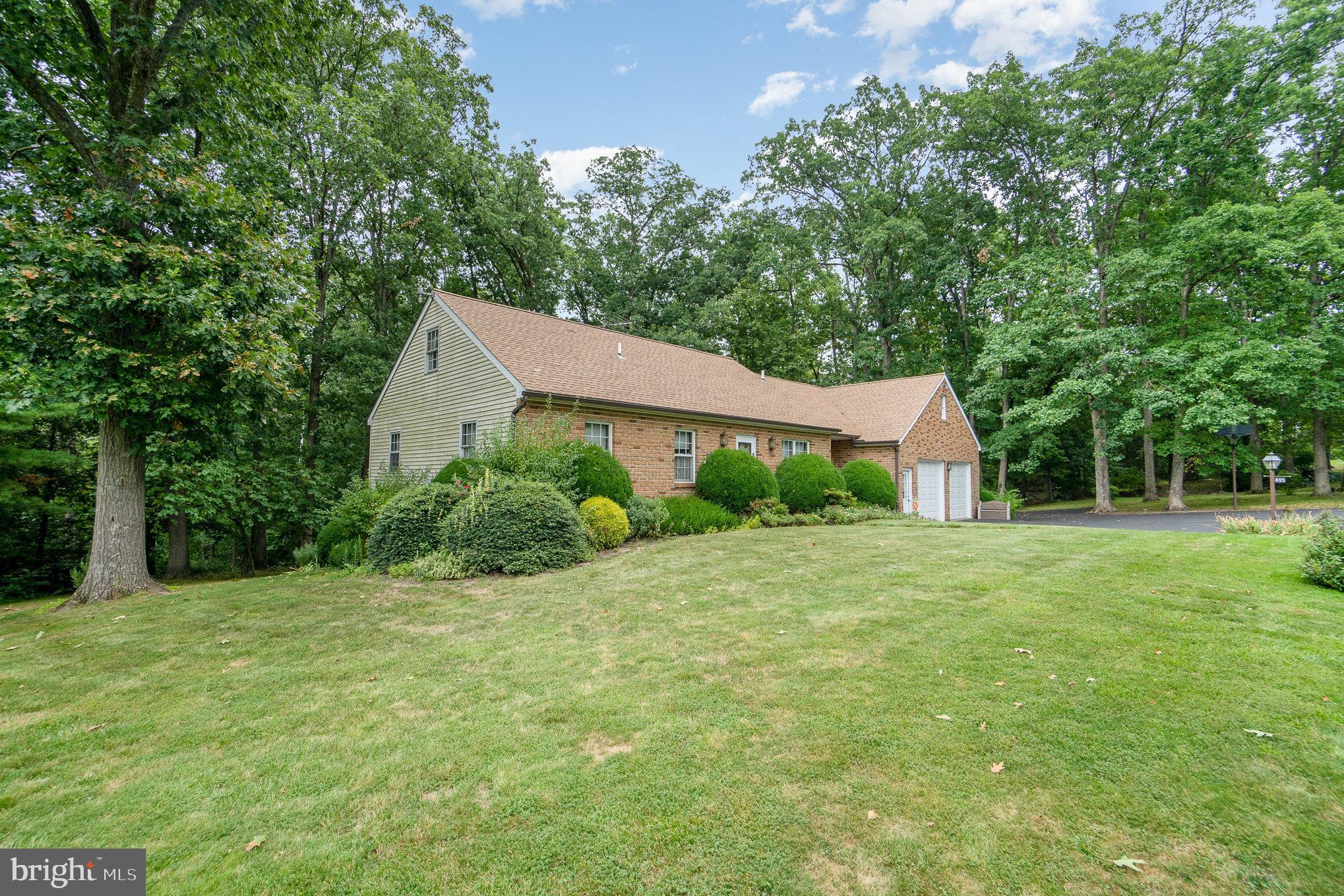 495 Plainview Road Gettysburg, PA 17325 - Photo 4 of 55