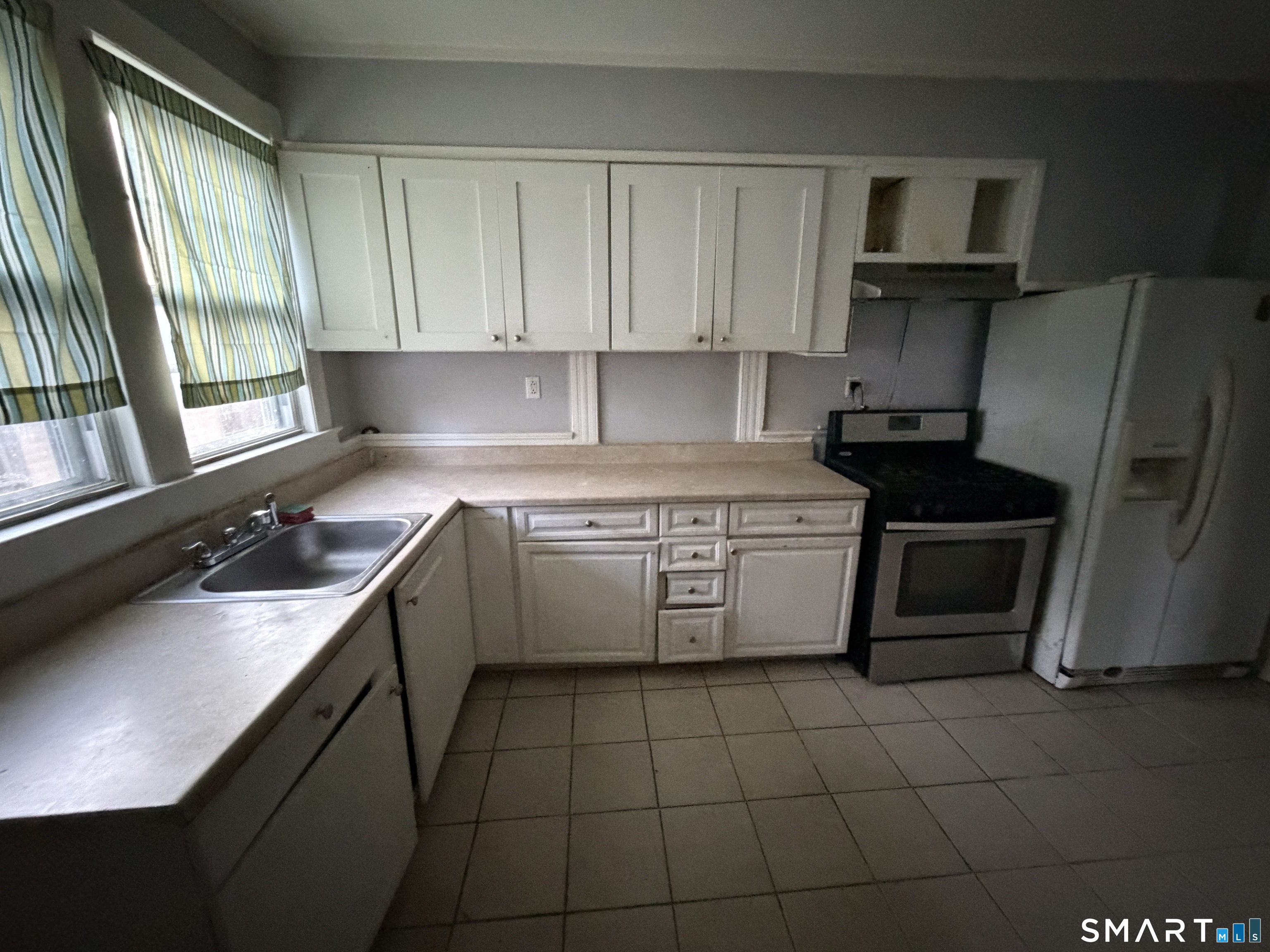 29 Silver Street, Unit 2 Waterbury, CT 06705 - Photo 6 of 9