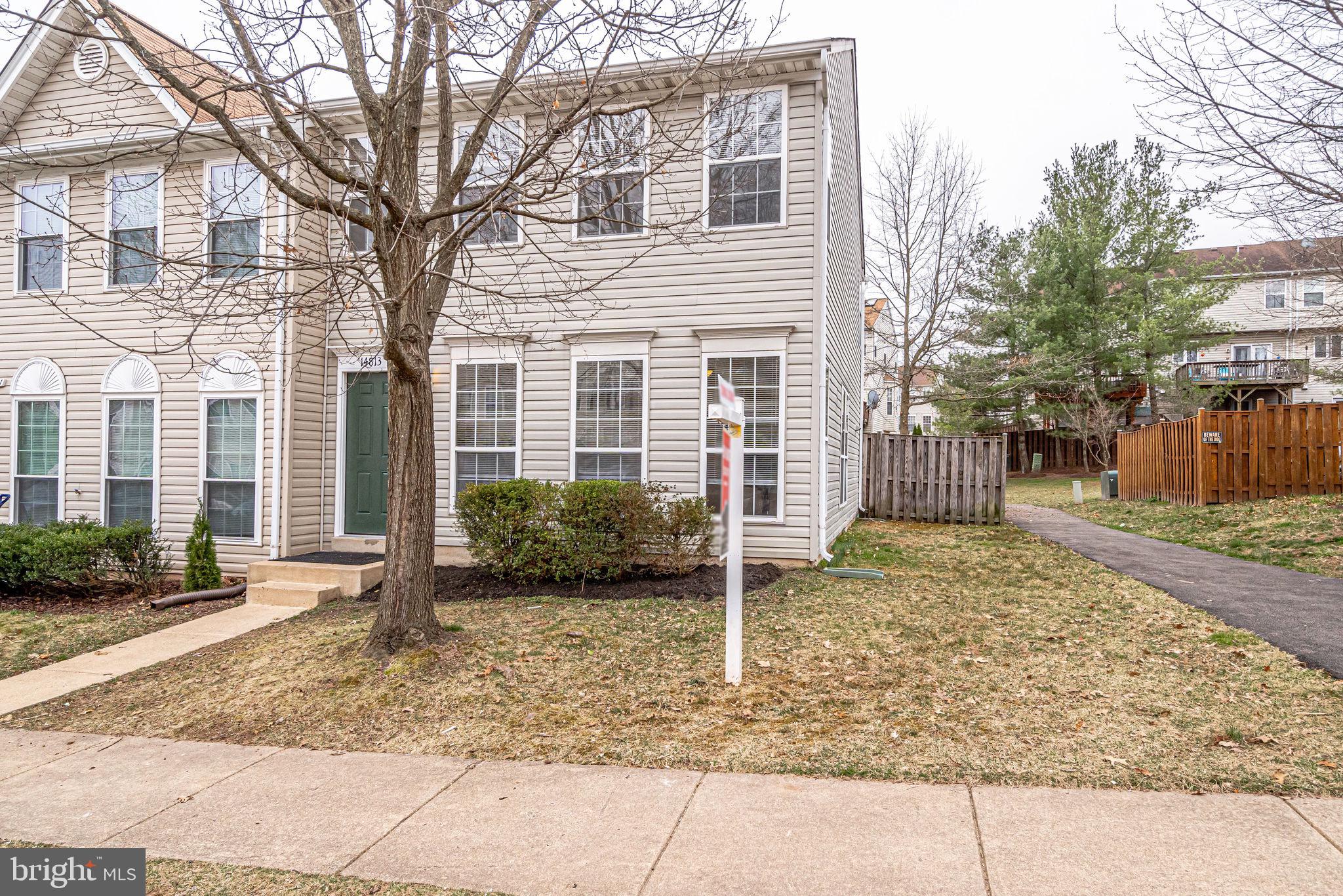14813 Bolton Road Centreville, VA 20121 - Photo 1 of 29 Gallery Image 1
