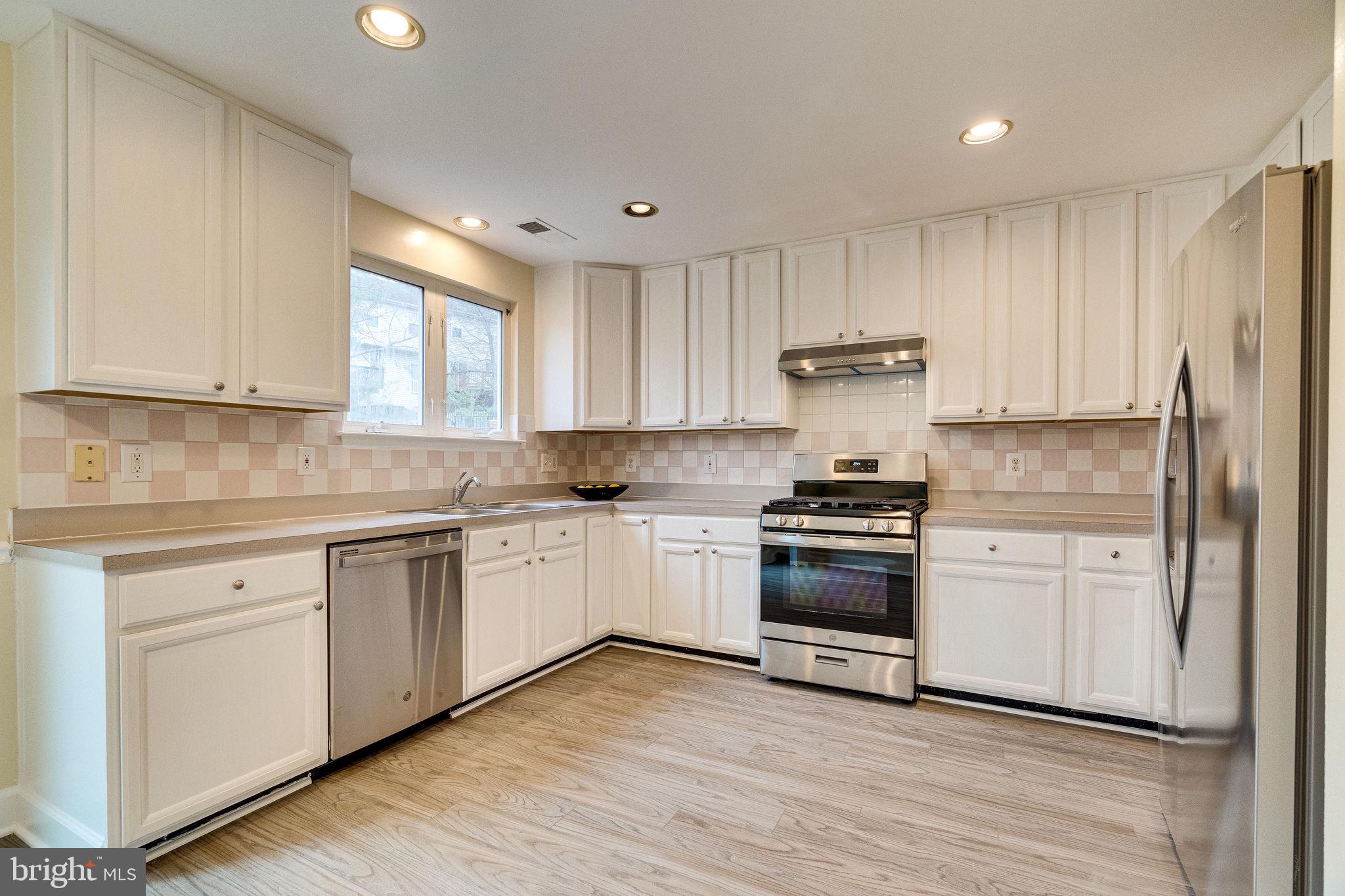 14813 Bolton Road Centreville, VA 20121 - Photo 10 of 29 Gallery Image 10