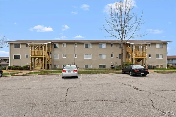 $115,000 | 2031 Gascony Parc Drive, Unit 2031, Lake St. Louis, MO 63367