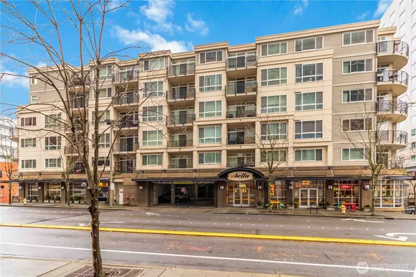 $850,000 | 300 110th Avenue Northeast, Unit 610, Bellevue, WA 98004