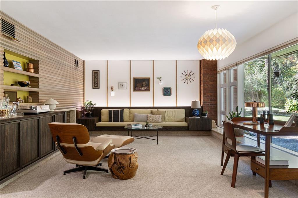17 Penhurst Road Pittsburgh, PA 15202 - Photo 13 of 42 a living room with furniture and a large window