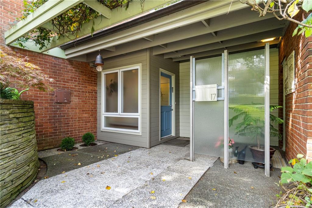 17 Penhurst Road Pittsburgh, PA 15202 - Photo 31 of 42 a view of house with backyard