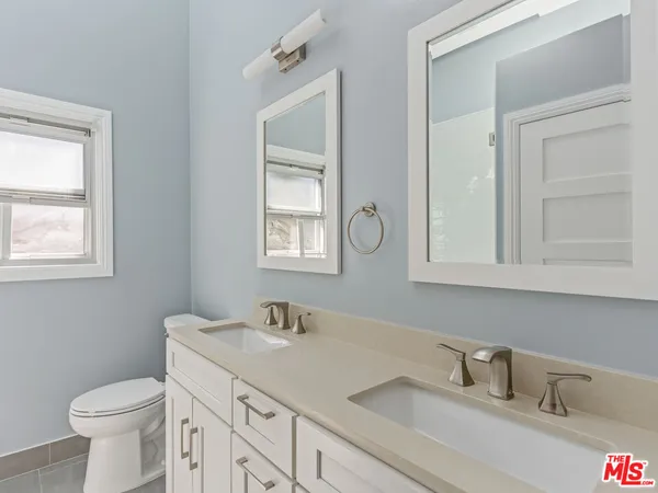 $8,000 | 7630 West 91st Street, Los Angeles, CA 90045