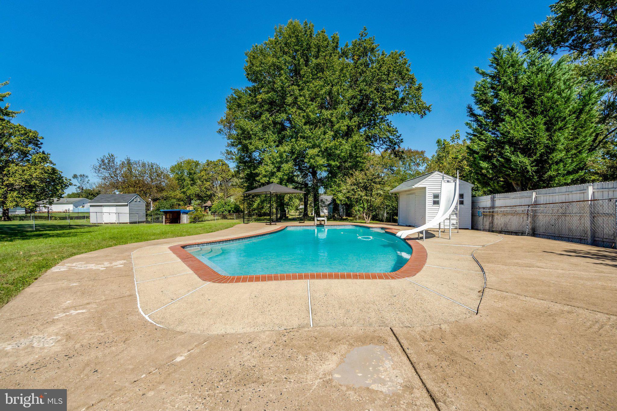 9008 Rugby Road Manassas Park, VA 20111 - Photo 31 of 39 Gallery Image 31